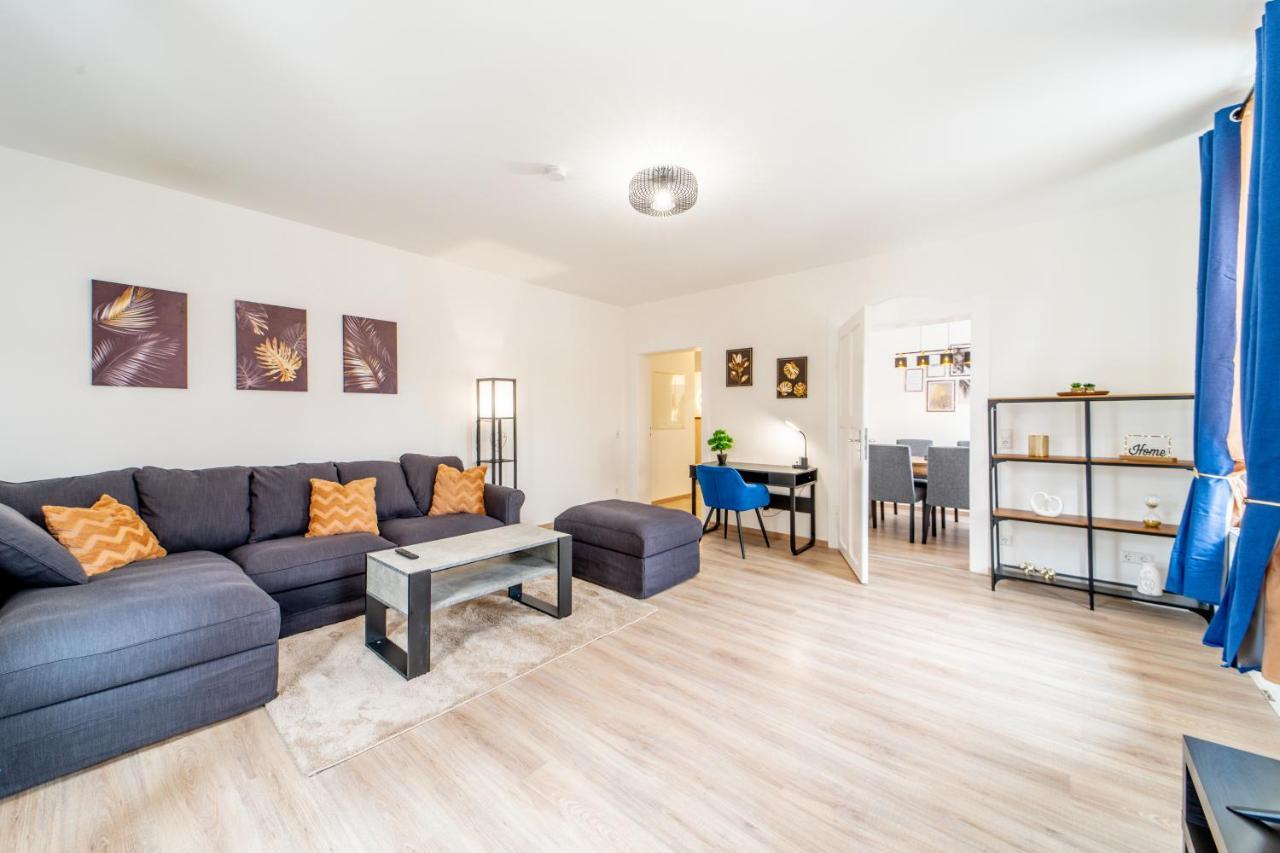 Grosse 3-Zimmer Wohnung - Zentral-Coburg - Kostenloser Parkplatz 外观 照片