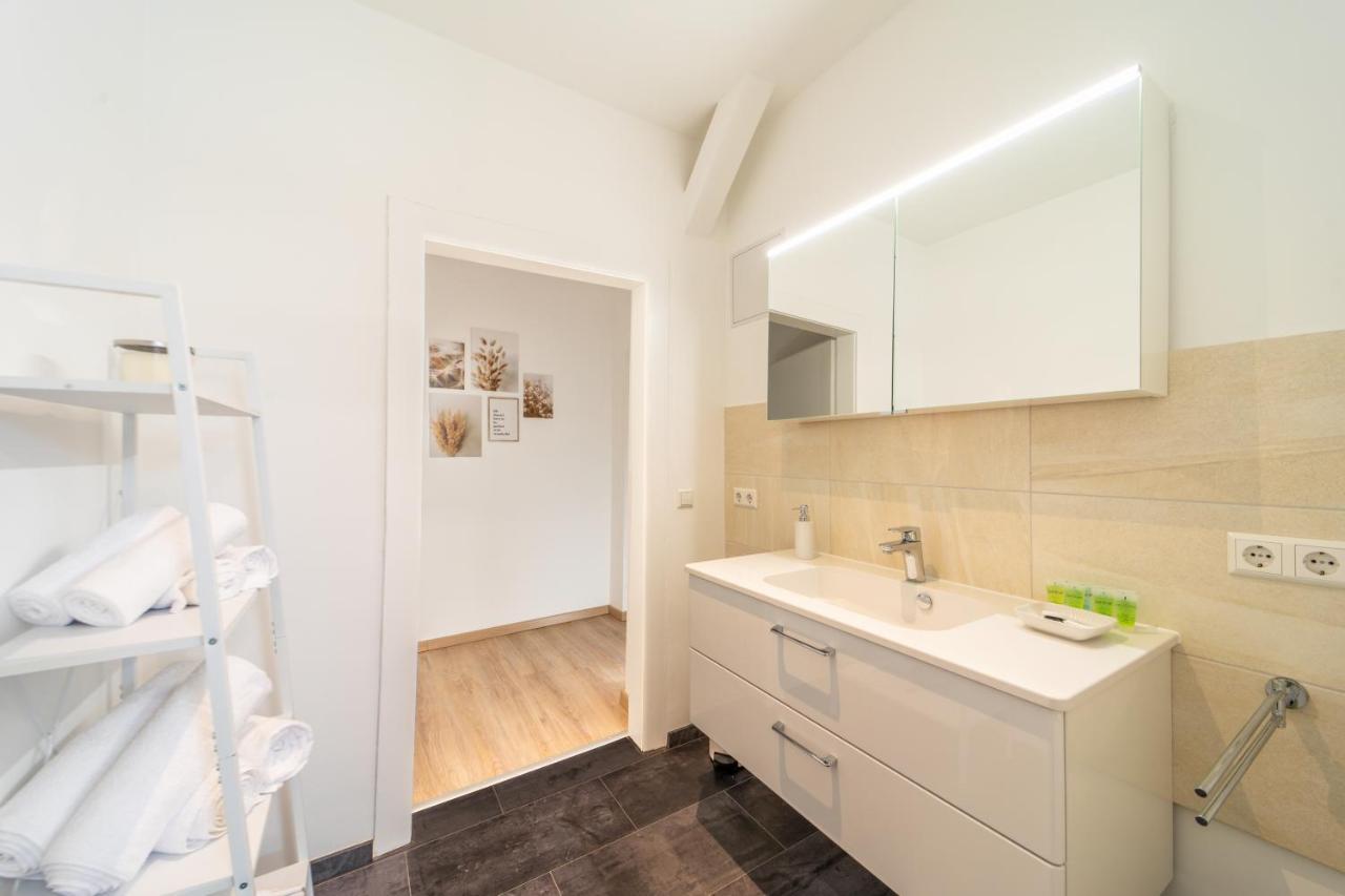 Grosse 3-Zimmer Wohnung - Zentral-Coburg - Kostenloser Parkplatz 外观 照片