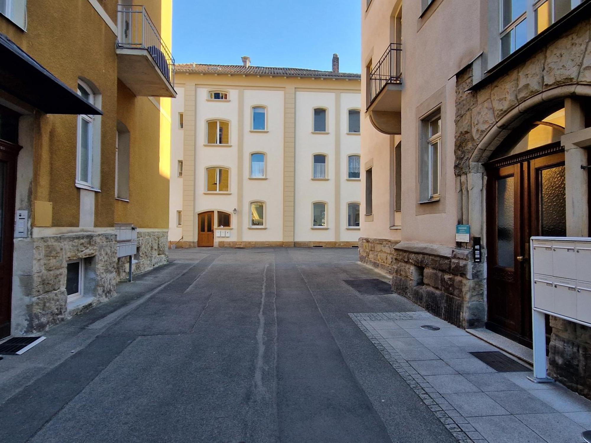 Grosse 3-Zimmer Wohnung - Zentral-Coburg - Kostenloser Parkplatz 外观 照片